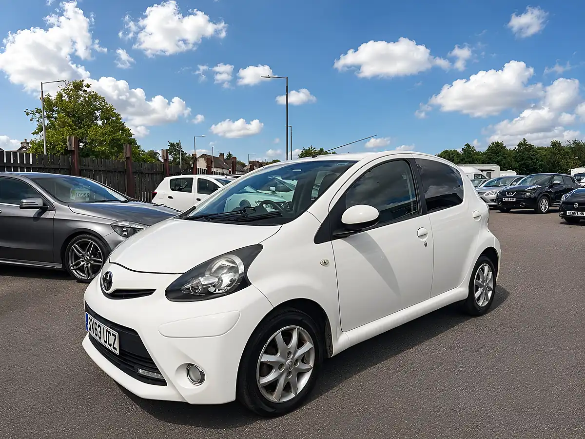 Used 2013 Toyota Aygo - Interior and Exterior details 4