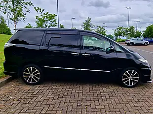 Used 2013 Toyota Estima Aeras Black - Interior and Exterior details 7