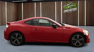 Used 2013 Toyota GT86 Coupe Red - Interior and Exterior details 5
