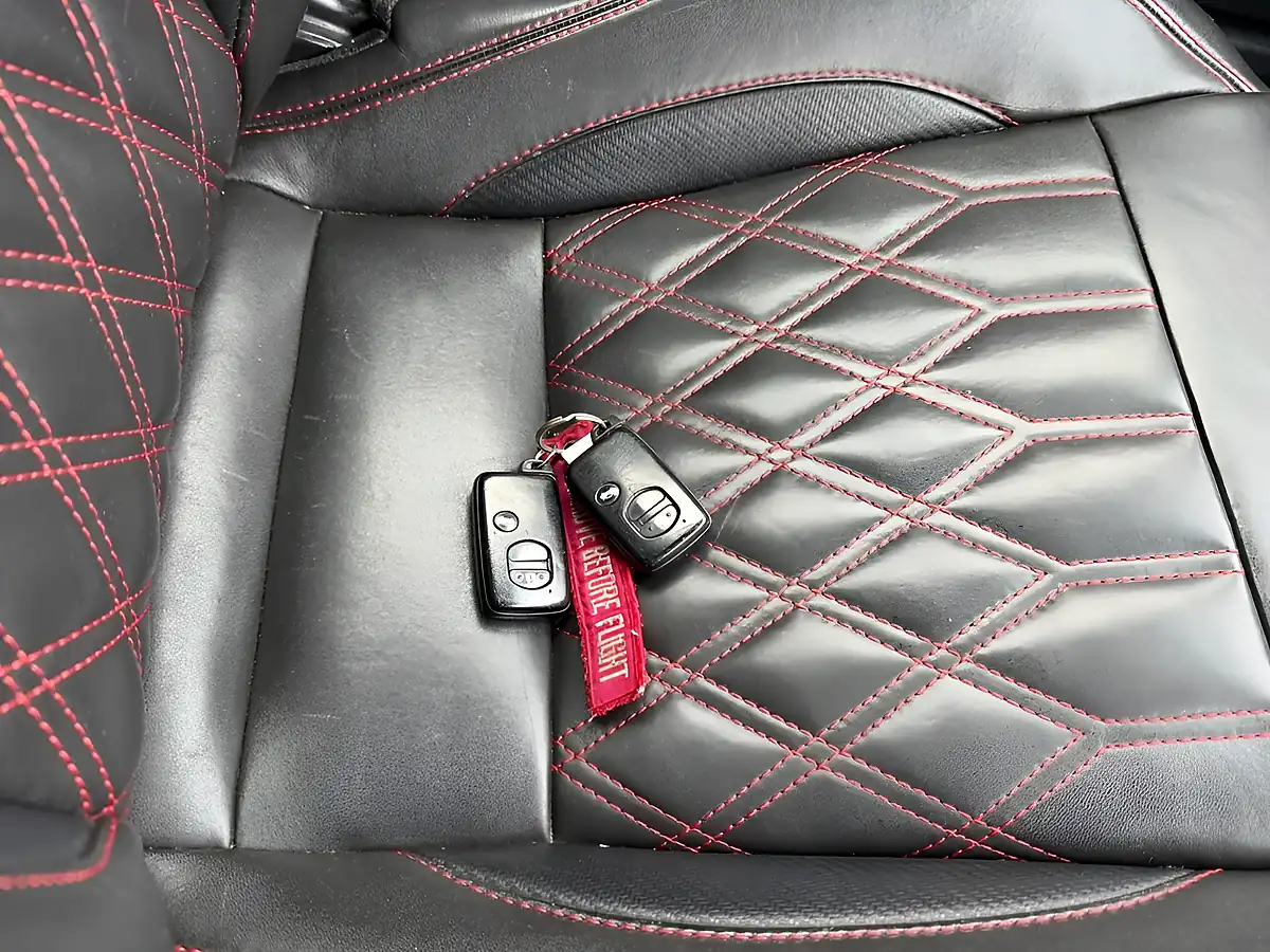 Used 2013 Toyota GT86 Trd White - Interior and Exterior details 15