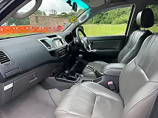 Used 2013 Toyota Hilux Invincible Grey - Interior and Exterior details 12