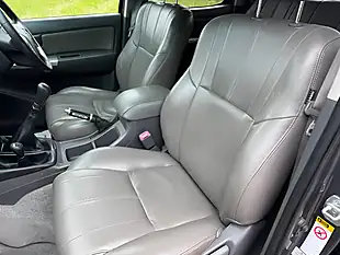 Used 2013 Toyota Hilux Invincible Grey - Interior and Exterior details 15