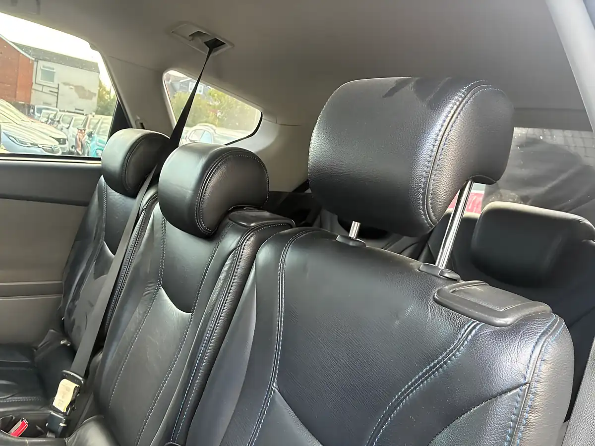 Used 2013 Toyota Prius+ T Spirit Silver - Interior and Exterior details 12