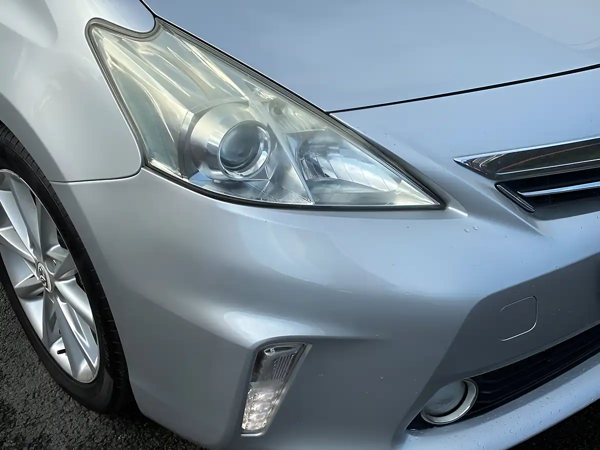 Used 2013 Toyota Prius+ T Spirit Silver - Interior and Exterior details 14