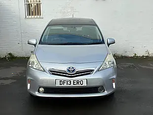 Used 2013 Toyota Prius+ T Spirit Silver - Interior and Exterior details 5