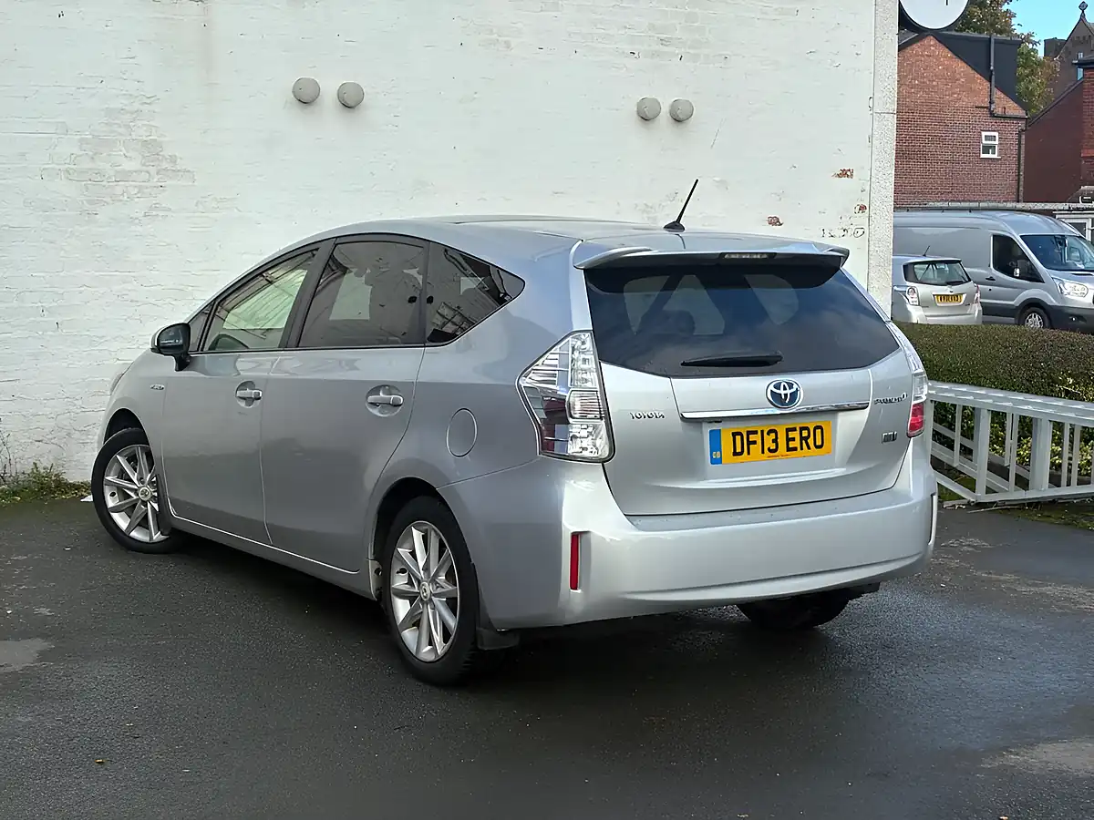 Used 2013 Toyota Prius+ T Spirit Silver - Interior and Exterior details 6