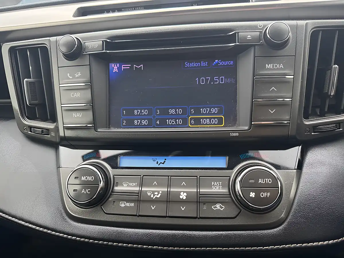 Used 2013 Toyota Rav4 Icon Silver - Interior and Exterior details 6