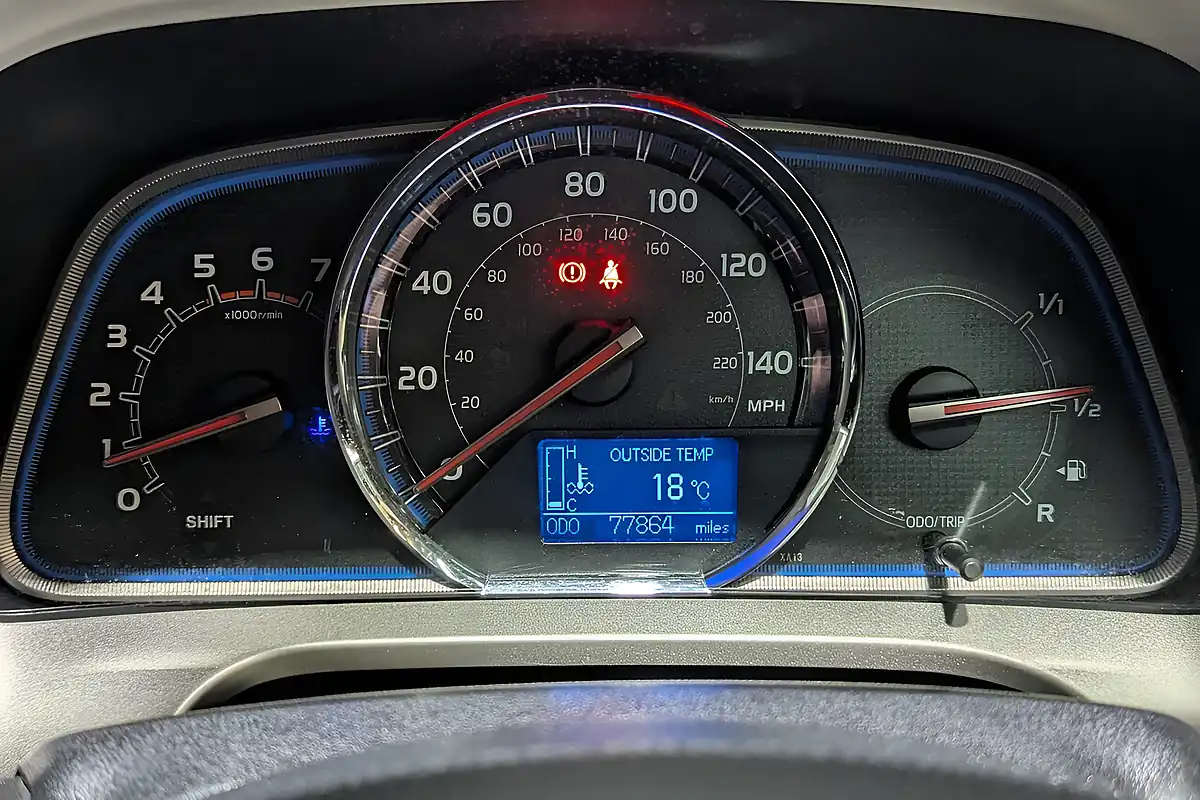 Used 2013 Toyota RAV4 Invincible Silver - Interior and Exterior details 11