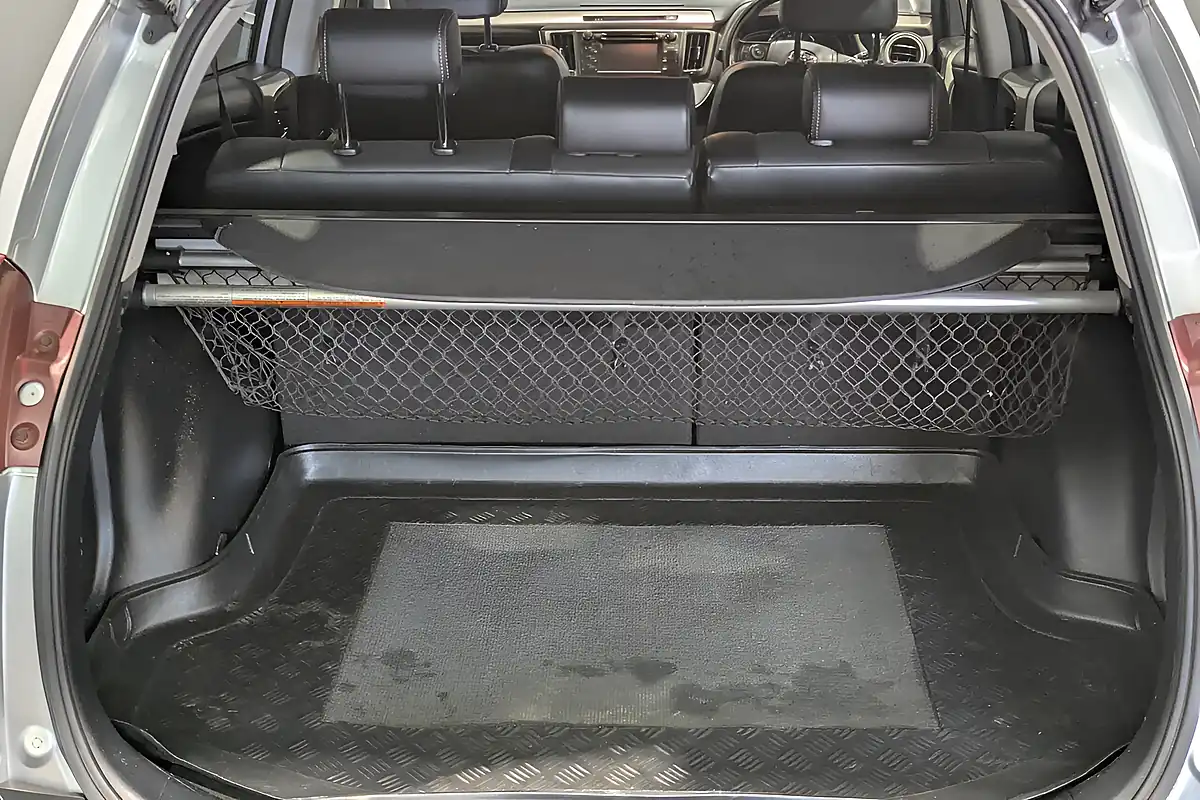 Used 2013 Toyota RAV4 Invincible Silver - Interior and Exterior details 17