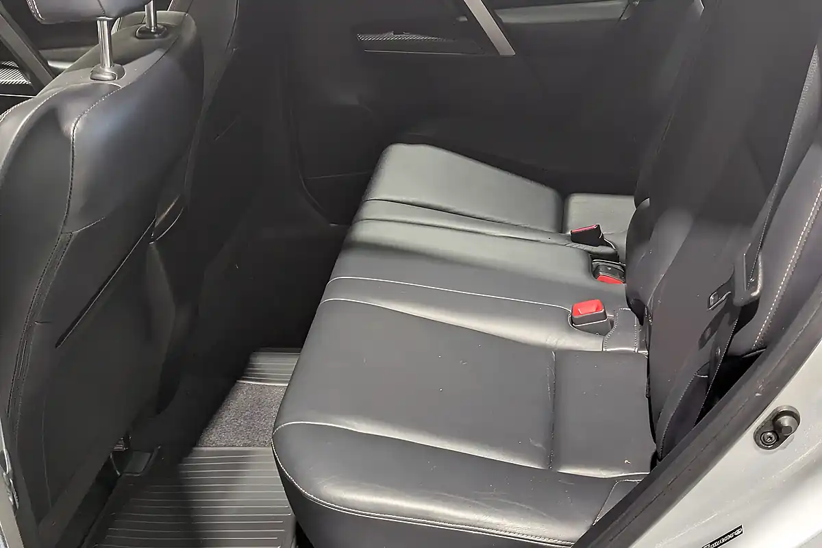 Used 2013 Toyota RAV4 Invincible Silver - Interior and Exterior details 18