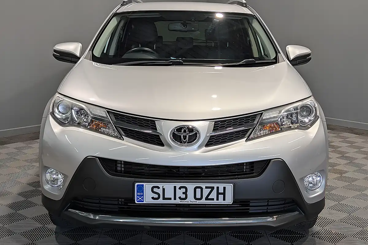 Used 2013 Toyota RAV4 Invincible Silver - Interior and Exterior details 5