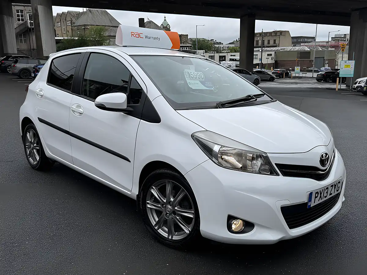 Used 2013 Toyota Yaris Sr White - Front View