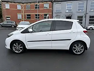 Used 2013 Toyota Yaris Sr White - Interior and Exterior details 15