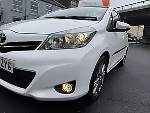 Used 2013 Toyota Yaris Sr White - Interior and Exterior details 6