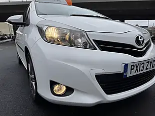Used 2013 Toyota Yaris Sr White - Interior and Exterior details 7