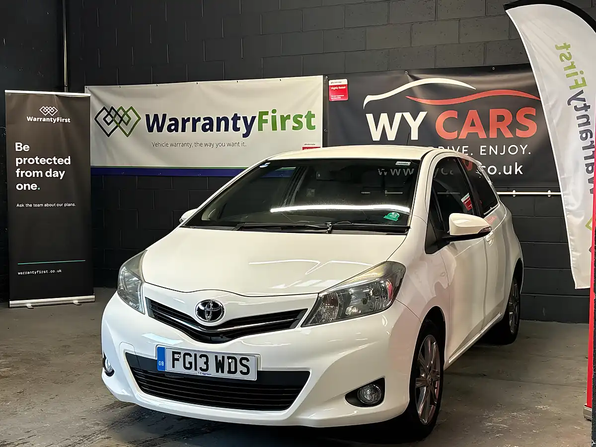 Used 2013 Toyota Yaris Sr White - Interior and Exterior details 3