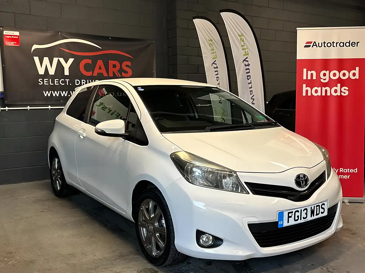 Used 2013 Toyota Yaris Sr White - Interior and Exterior details 6
