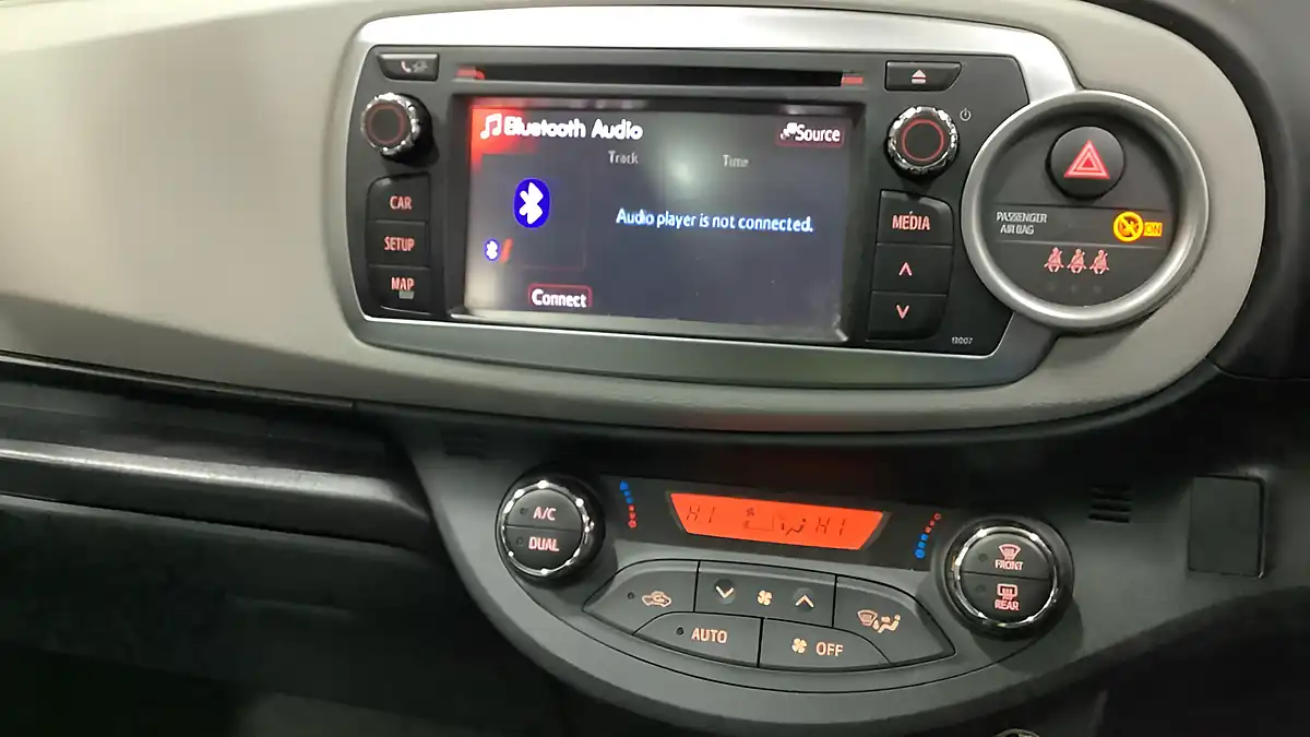 Used 2013 Toyota Yaris T Spirit Red - Interior and Exterior details 11
