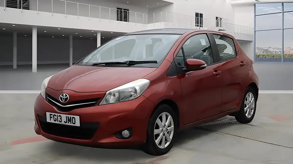 Used 2013 Toyota Yaris T Spirit Red - Interior and Exterior details 3