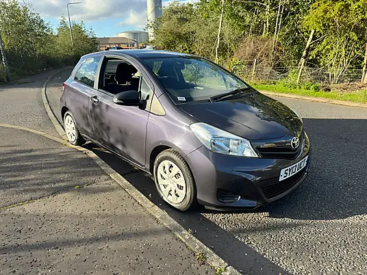 2013 Toyota Yaris 1.0 VVT-i T2