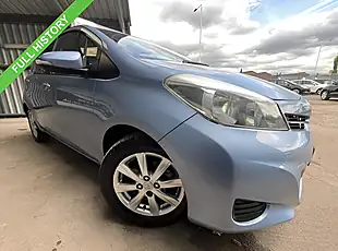 Used 2013 Toyota Yaris Tr Blue - Interior and Exterior details 2