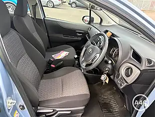Used 2013 Toyota Yaris Tr Blue - Interior and Exterior details 5