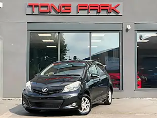 Used 2013 Toyota Yaris Tr Multidrive S Black - Interior and Exterior details 10