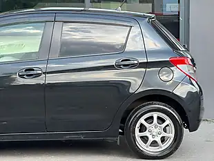 Used 2013 Toyota Yaris Tr Multidrive S Black - Interior and Exterior details 13