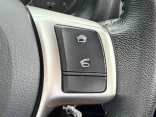 Used 2013 Toyota Yaris Tr Red - Interior and Exterior details 12