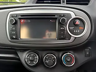 Used 2013 Toyota Yaris Tr Red - Interior and Exterior details 15