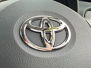 Used 2013 Toyota Yaris Tr Red - Interior and Exterior details 20