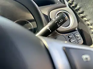 Used 2013 Toyota Yaris Tr White - Interior and Exterior details 17