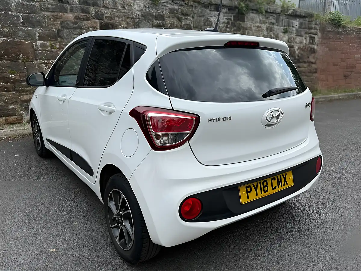 Used 2013 Toyota Yaris Tr White - Interior and Exterior details 8