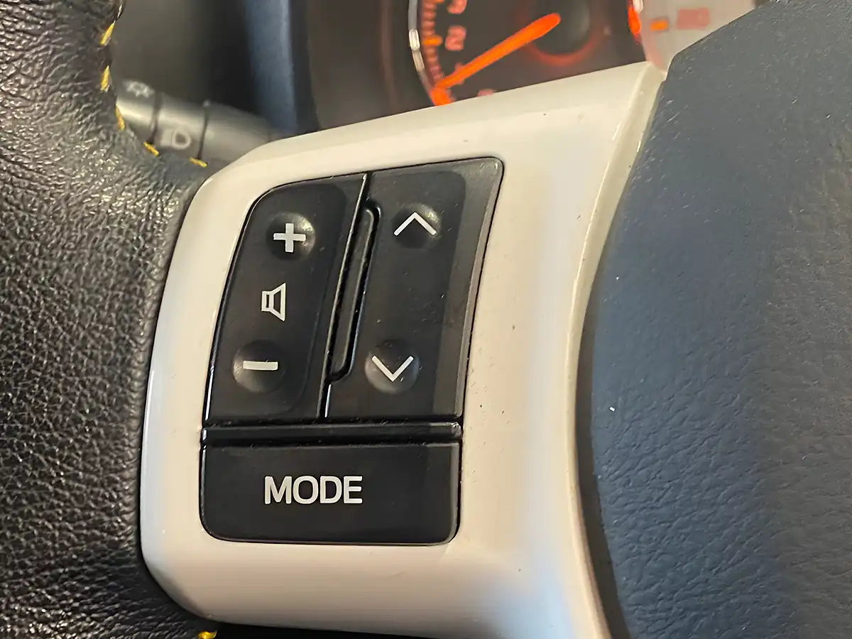 Used 2013 Toyota Yaris Trend Grey - Interior and Exterior details 16