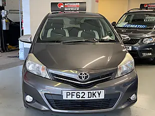 Used 2013 Toyota Yaris Trend Grey - Interior and Exterior details 4