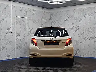 Used 2013 Toyota Yaris Trend White - Interior and Exterior details 6