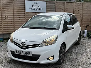 Used 2013 Toyota Yaris Trend White - Interior and Exterior details 6