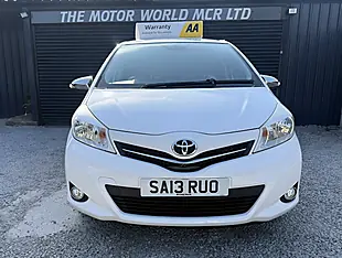 Used 2013 Toyota Yaris Trend White - Interior and Exterior details 2