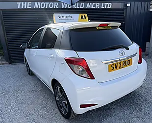 Used 2013 Toyota Yaris Trend White - Interior and Exterior details 7