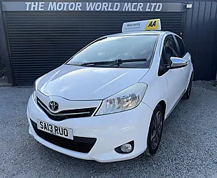Used 2013 Toyota Yaris Trend White - Interior and Exterior details 9