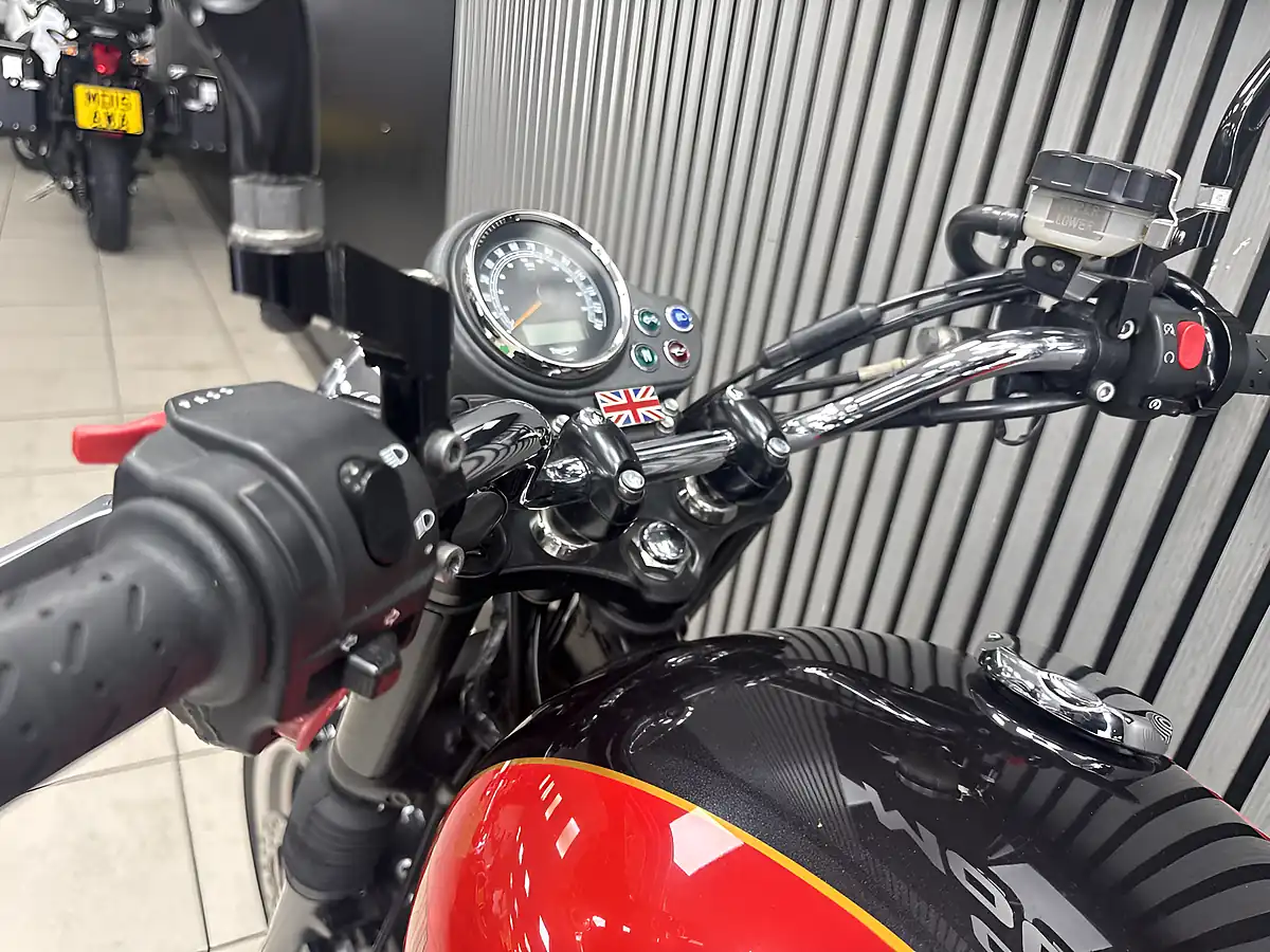 Used 2013 Triumph Bonneville Black & Gold - Interior and Exterior details 10
