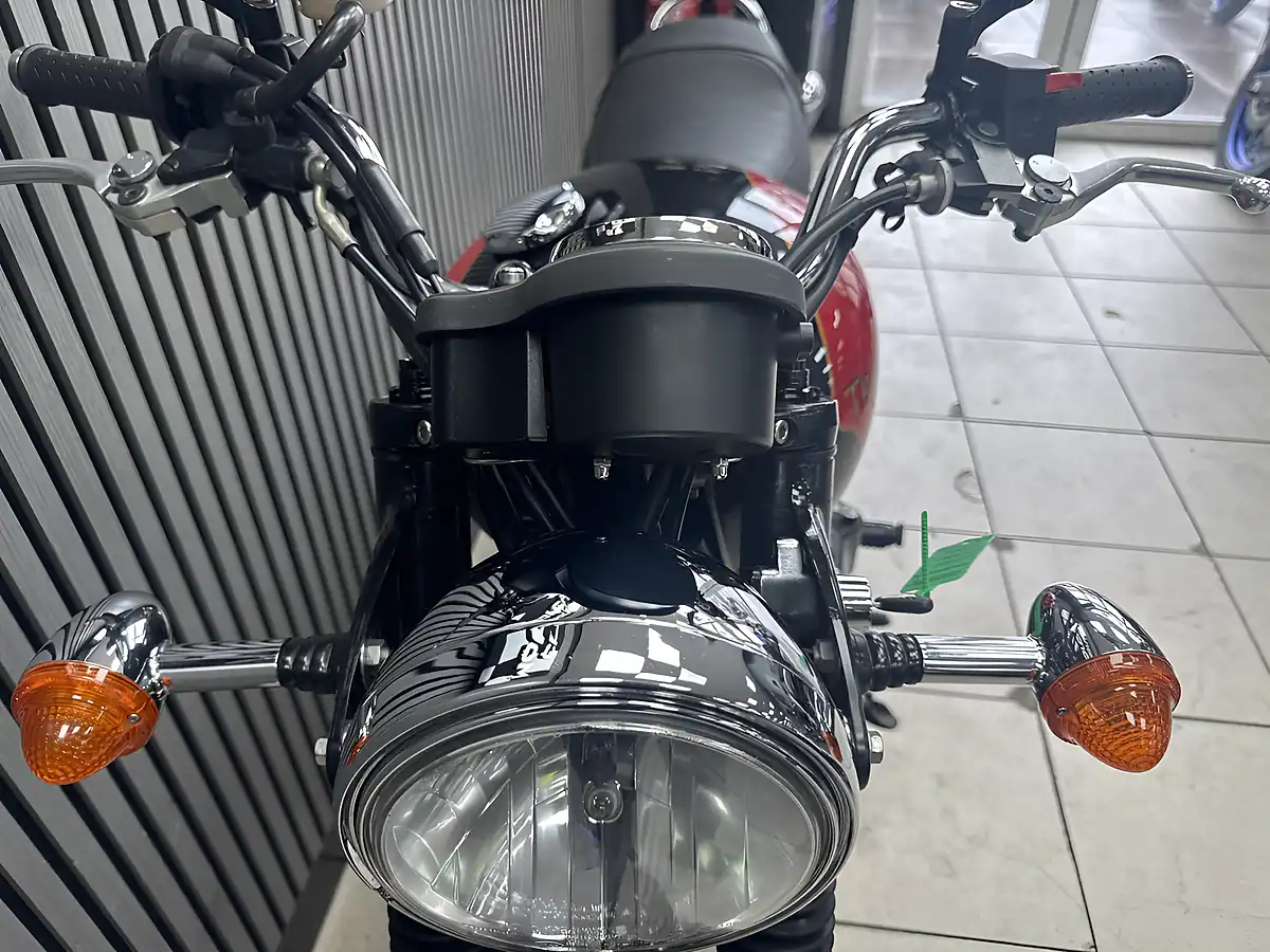 Used 2013 Triumph Bonneville Black & Gold - Interior and Exterior details 14
