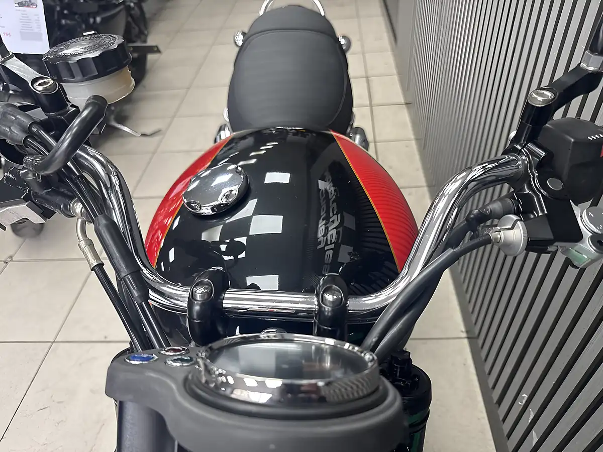 Used 2013 Triumph Bonneville Black & Gold - Interior and Exterior details 20