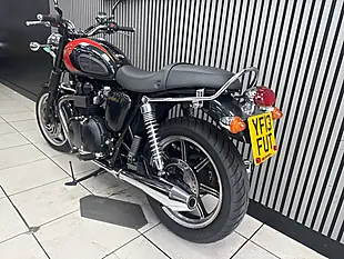 Used 2013 Triumph Bonneville Black & Gold - Interior and Exterior details 5