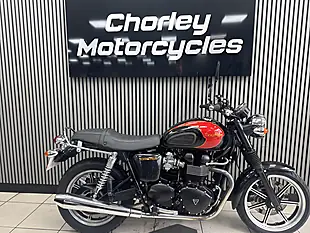 Used 2013 Triumph Bonneville Black & Gold - Interior and Exterior details 7
