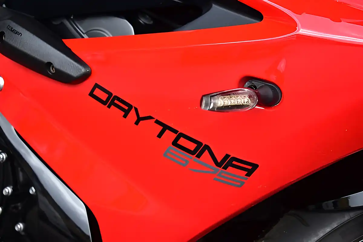 Used 2013 Triumph Daytona 675 Super Sports Red - Interior and Exterior details 11
