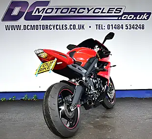 Used 2013 Triumph Daytona 675 Super Sports Red - Interior and Exterior details 8
