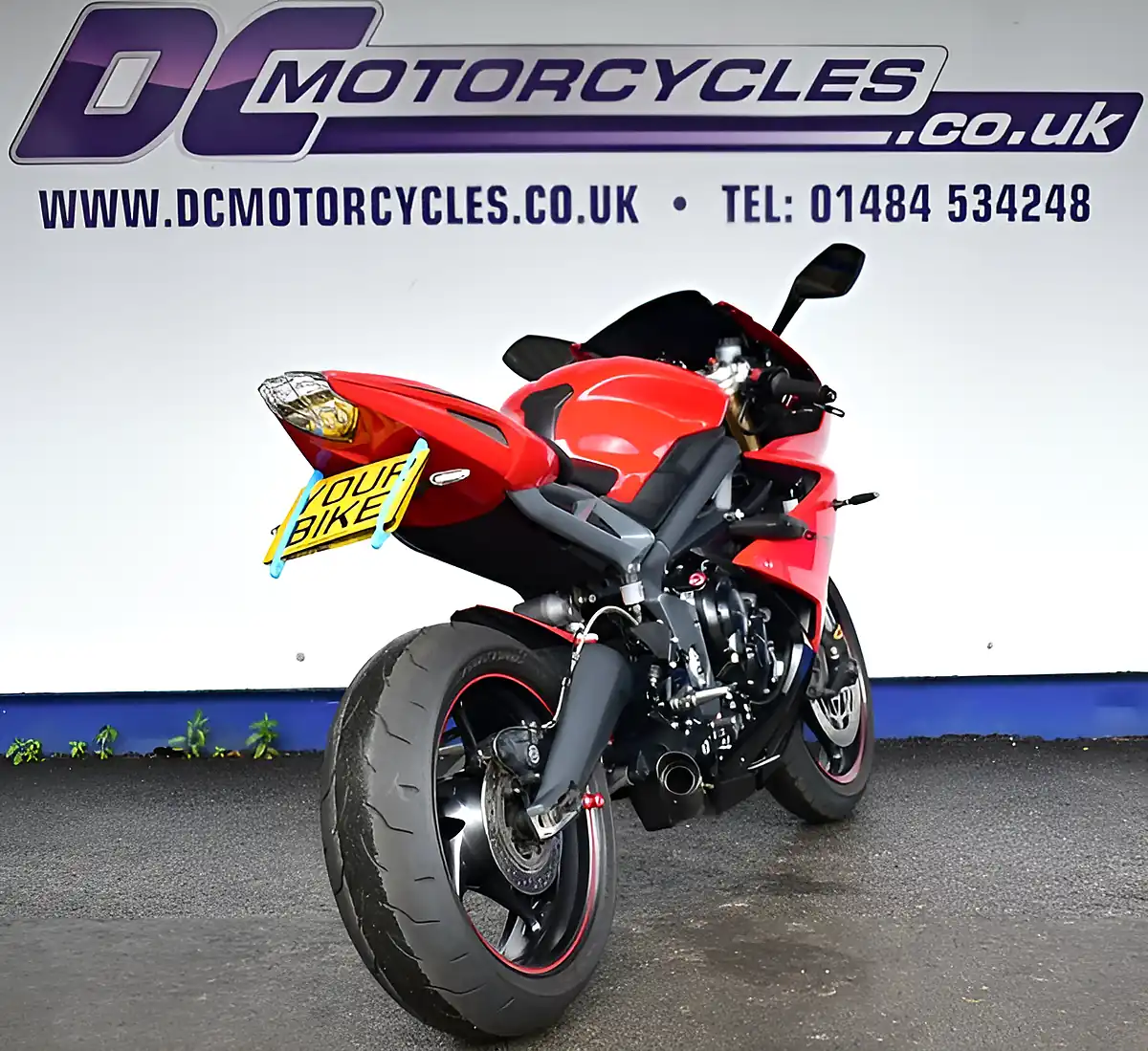 Used 2013 Triumph Daytona 675 Super Sports Red - Interior and Exterior details 8