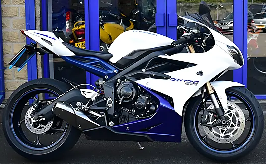 2013 Triumph Daytona 675 Super Sports (127 Ps)