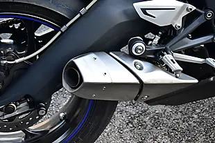Used 2013 Triumph Daytona 675 Super Sports White - Interior and Exterior details 19